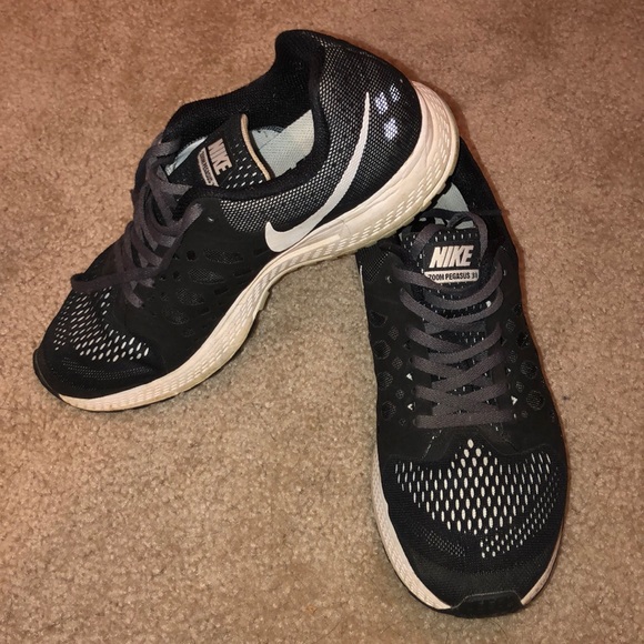 Black Nike Zoom Pegasus 3I